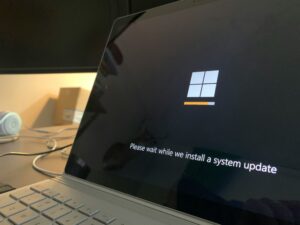 Der Support für Windows 10 läuft aus. Alle Nutzende sind angehalten auf das Betriebssystem Windows 11 zu wechseln.