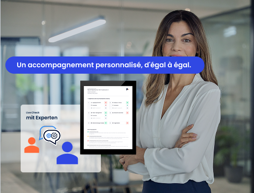 Une femme d’affaires s’appuie sur des échanges en face à face lors de l’évaluation des risques cybernétiques